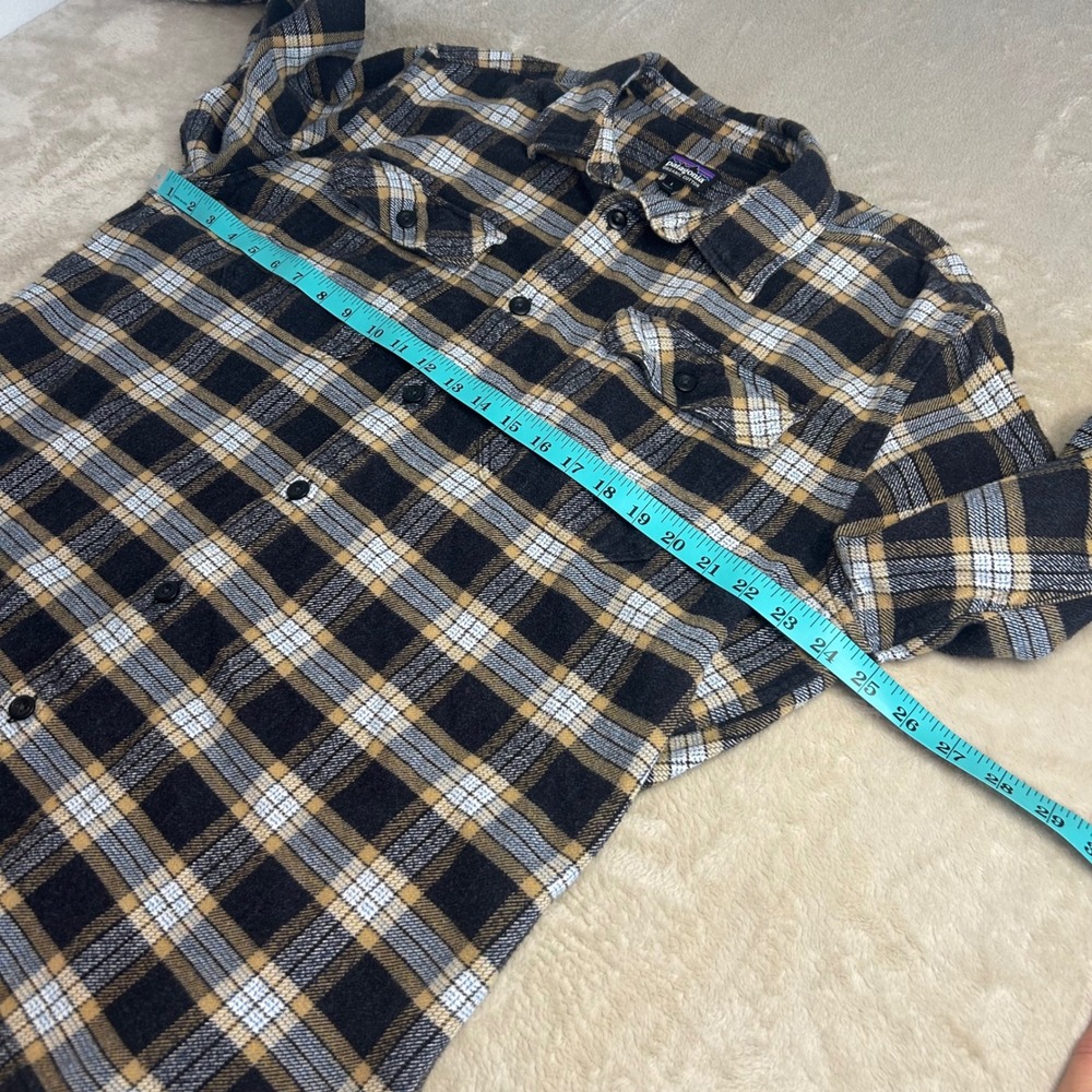 Patagonia Flannel Shirt Mens L Black Tan Cream Plaid Organic Cotton Fjord LS‎ - Picture 7 of 7
